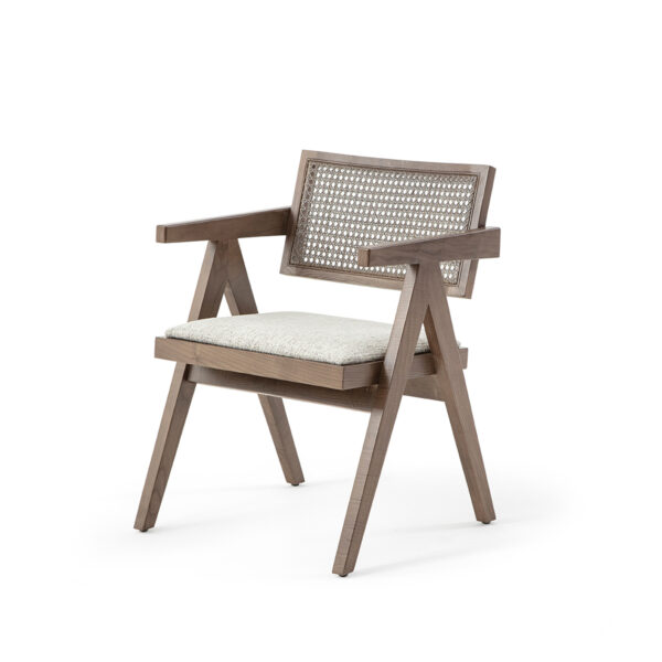 Moes Armchair
