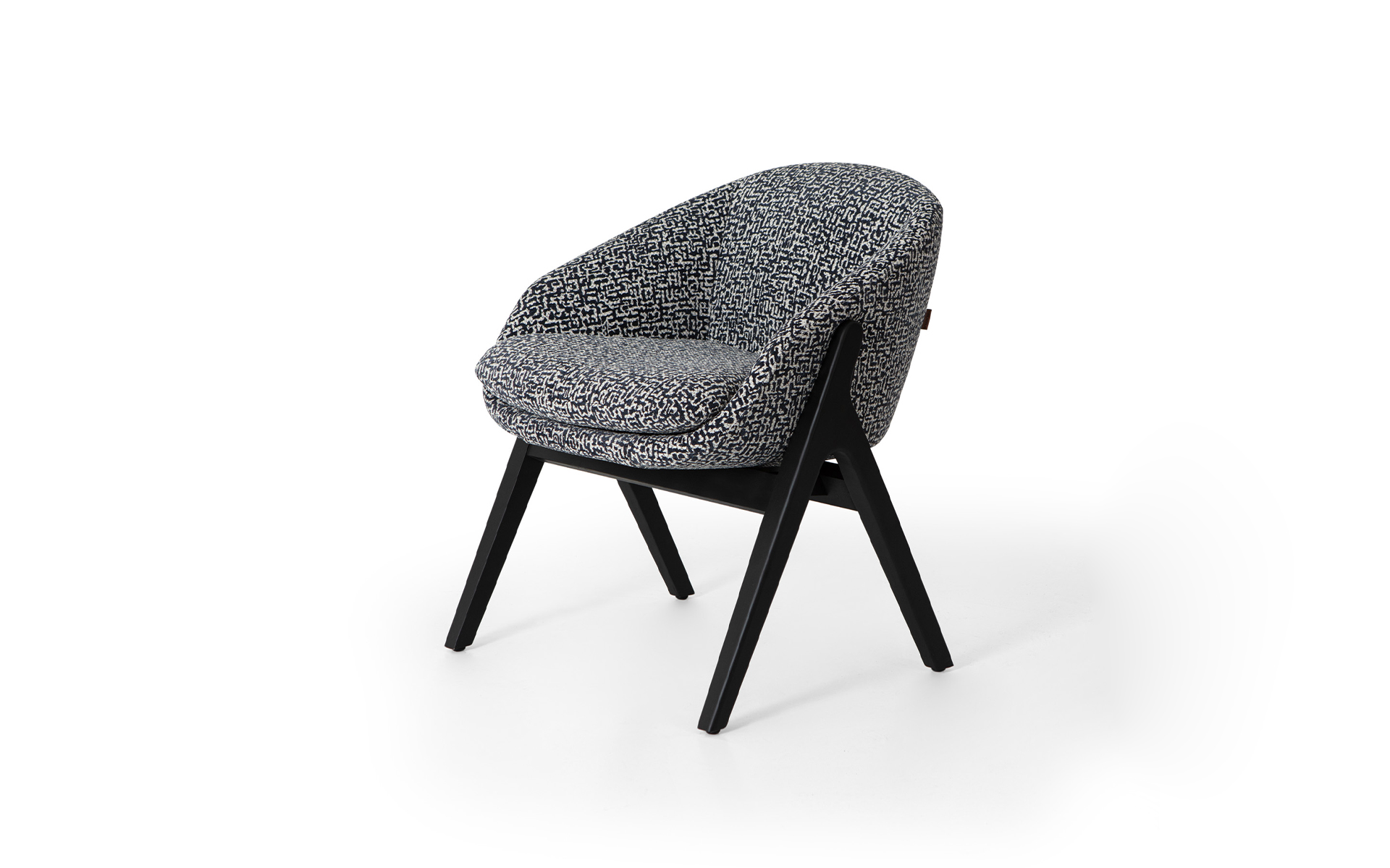 aven1 Aven Armchair - Image 1